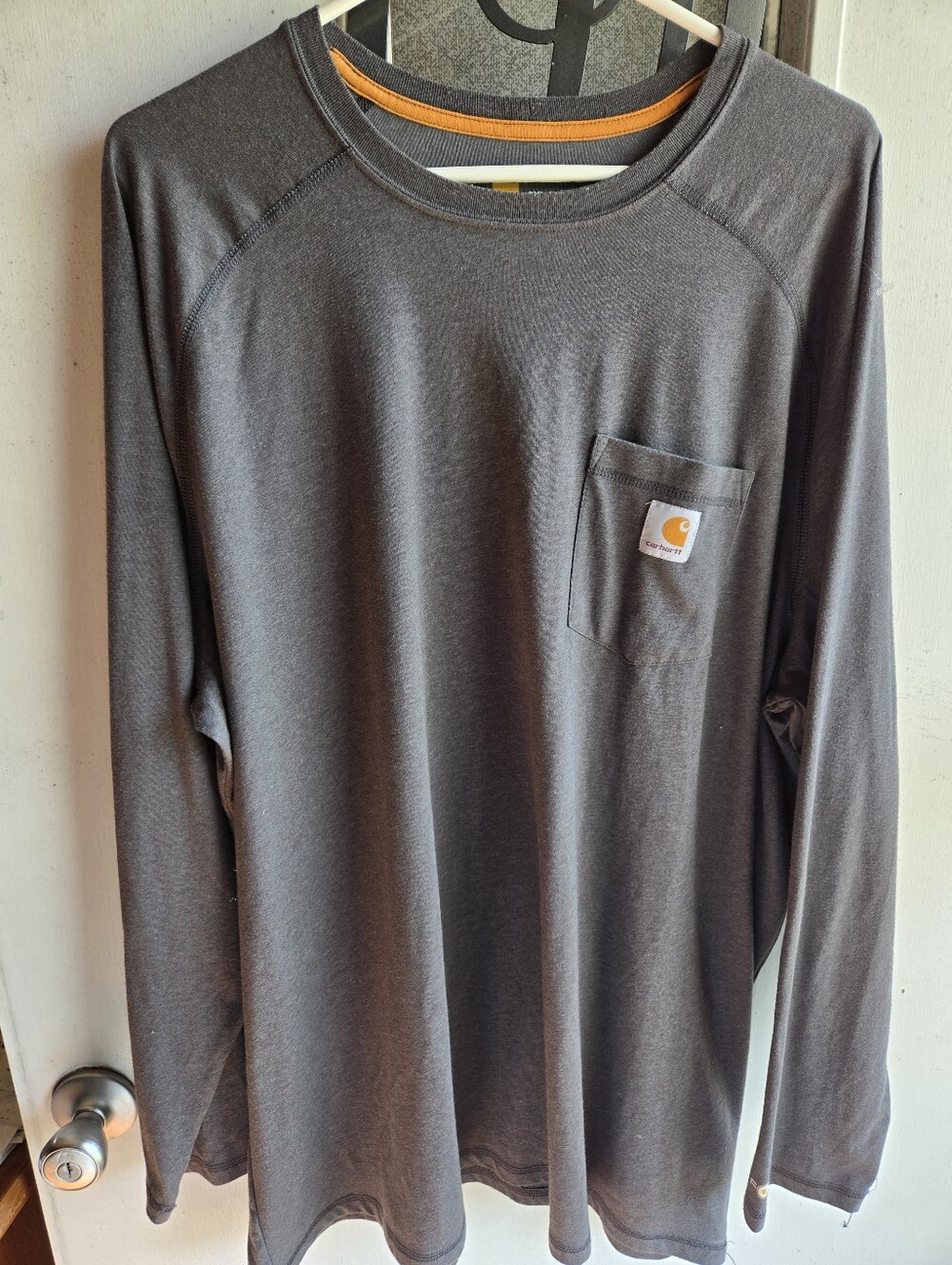 Carhartt Men's Long-Sleeve Pocket Tee